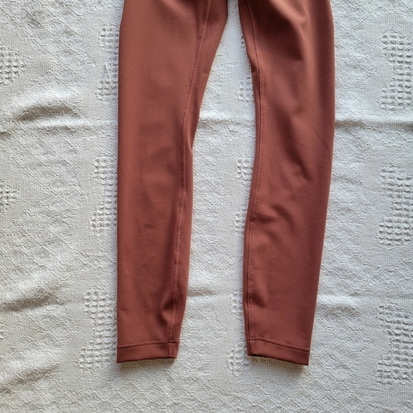 Lululemon In Still High-Rise Athletic Activewear 25" Legging , Ancient Copper - Picture 6 of 10